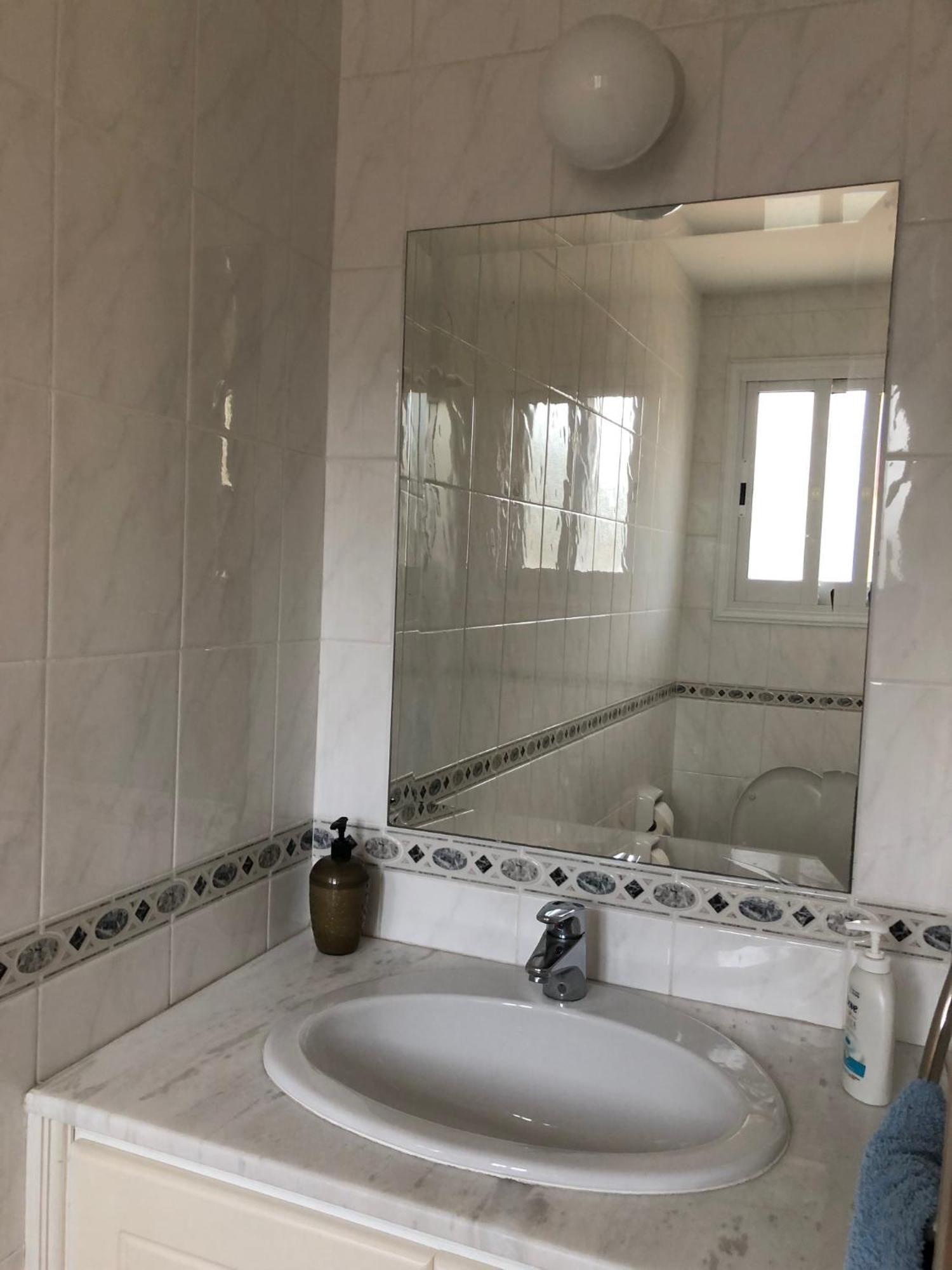Regina Gardens - Spacious 3 Bed, 2 Bath Maisonette Paphos Eksteriør bilde