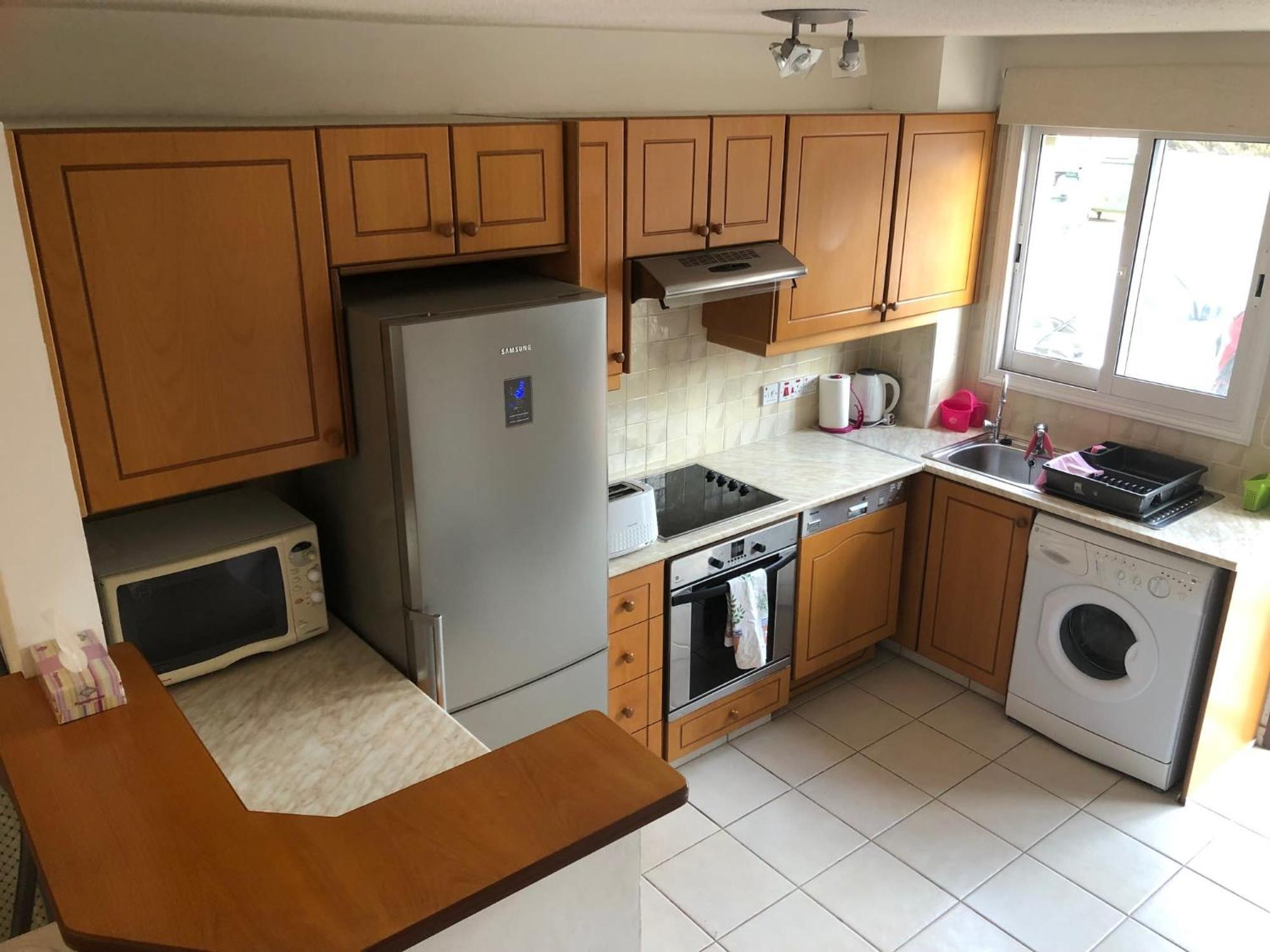 Regina Gardens - Spacious 3 Bed, 2 Bath Maisonette Paphos Eksteriør bilde